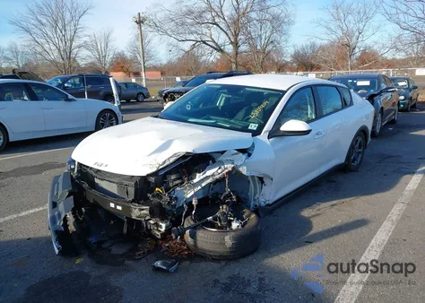 2025 Kia K4 Lxs from USA, damaged, VIN 3KPFT4DE8SE172608